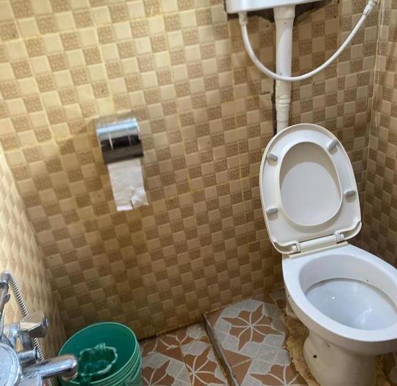 Номер Стандарт Вид на Озеро, Nzimano Hostel