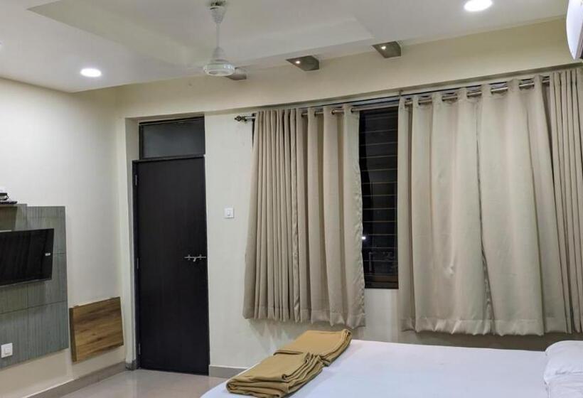 Номер Deluxe, Aaba S Gomantak