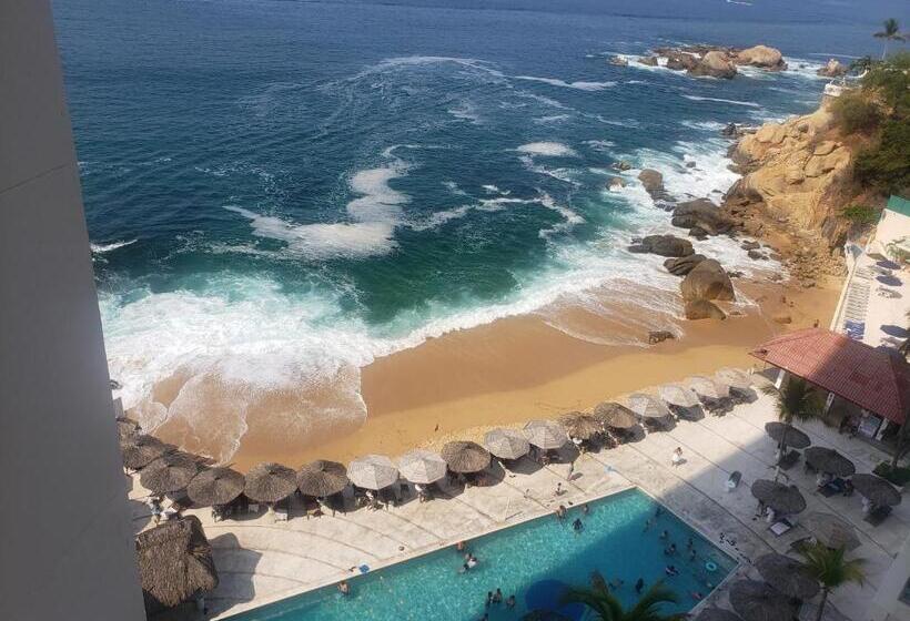 سوییت با چشم‌انداز دریا, Hermosa Suite En Acapulco