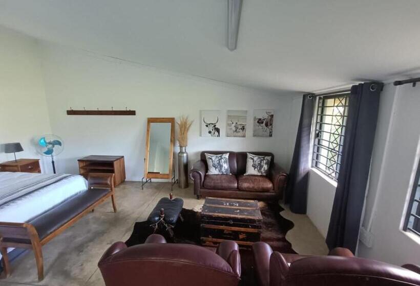 Family Suite, Lieu De Grace