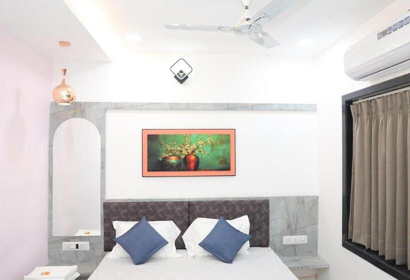 豪华房间, Hari Home Stay