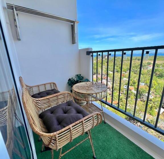 스탠다드 스튜디오 바다 전망, Condo In Lapu Lapu City