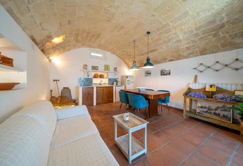 1 Bedroom Deluxe Apartment Sea View, Palazzo De Mori