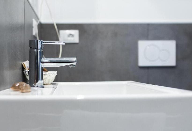Apartament Rodzinny, Aurora