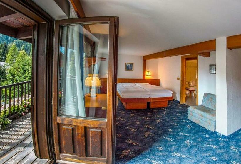 غرفة سوبيريور, Gran Baita