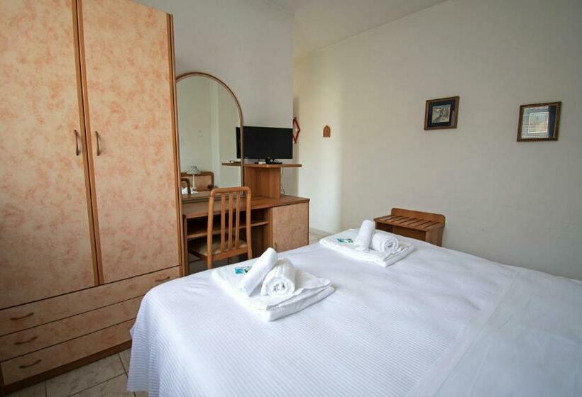 اتاق استاندارد, Villa Giada