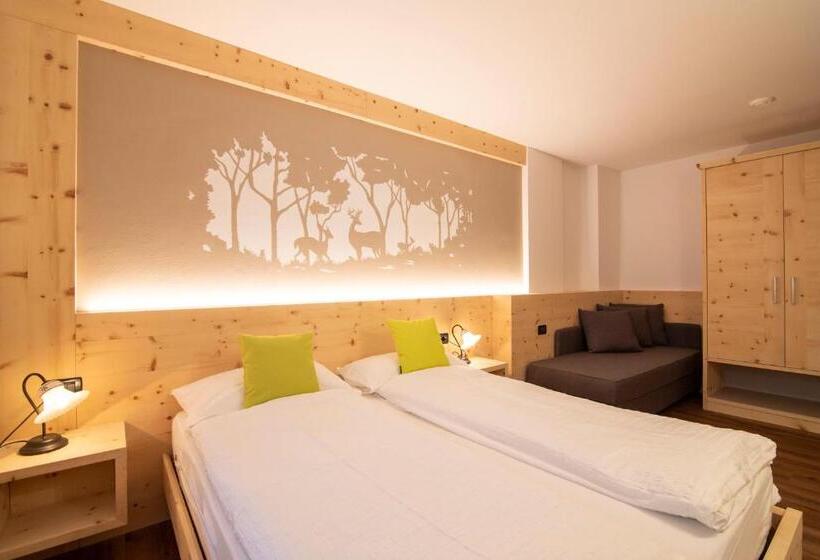 غرفة سوبيريور عائلية, Residence Montebel
