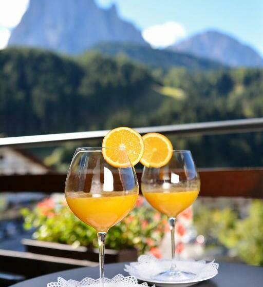 스탠다드 룸 산 전망, Vitalhotel Dosses