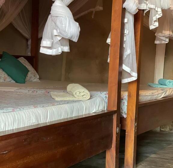 Семейный Номер Вид на Море, Vitamin Sea Beach Hostel