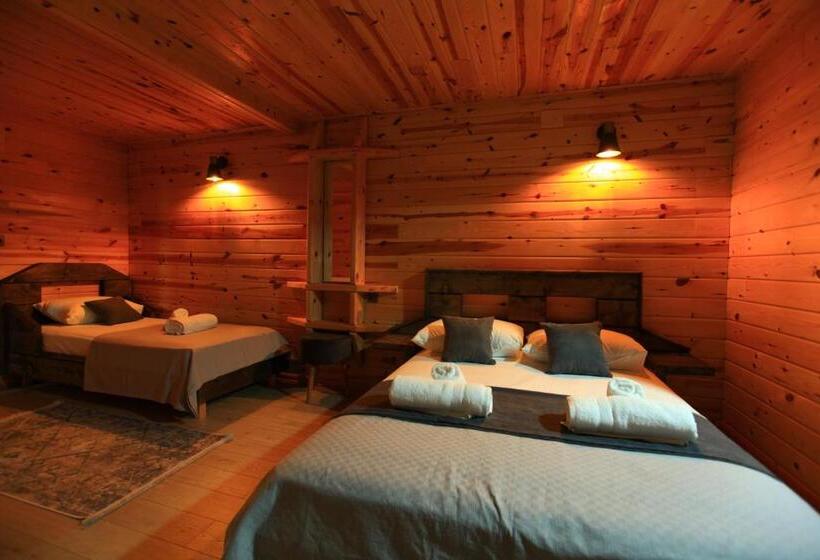 Трехместный Номер Deluxe, Kinya Bungalov