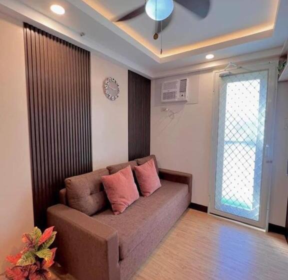 Апартаменты 1 Спальня с Балконом, R&j Home Stay Dvo