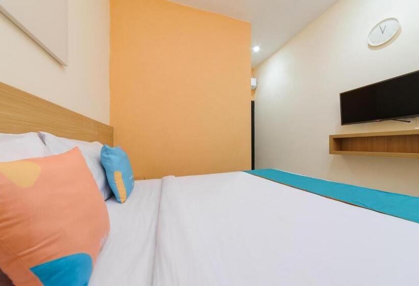 Номер Superior, Sans Hotel Cibanteng Dramaga Bogor