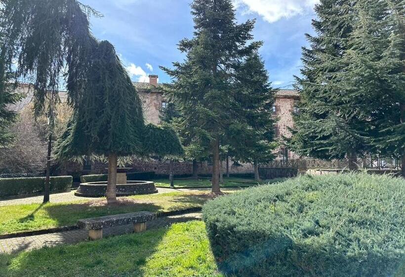 Трехместный Номер Стандарт Совместная Ванная, Albergue Real Fabrica De Ezcaray