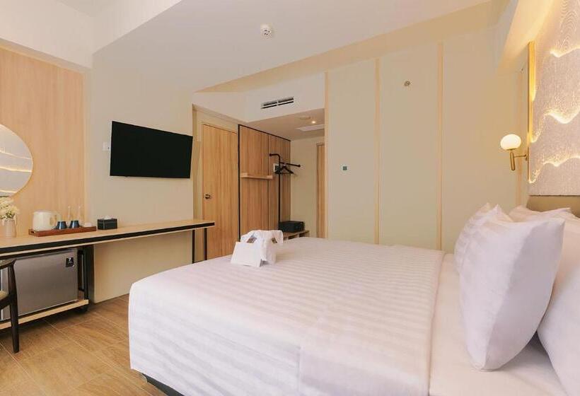 Номер Deluxe Вид на Город, 1o1 Style Yogyakarta Malioboro