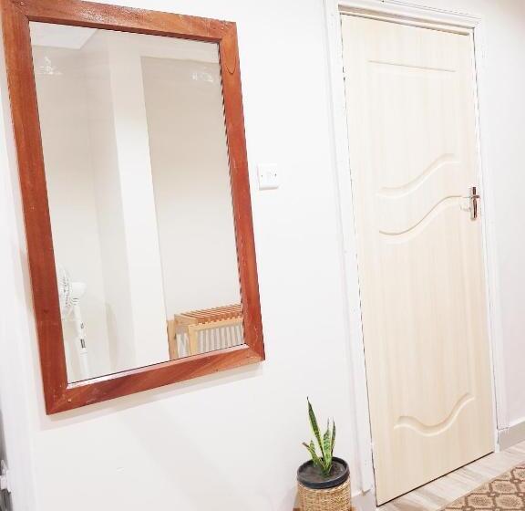 استودیو استاندارد با چشم‌انداز استخر, Chinyonga Guesthouse