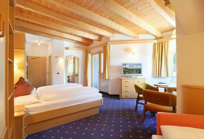 Quarto Triplo Standart, Condor