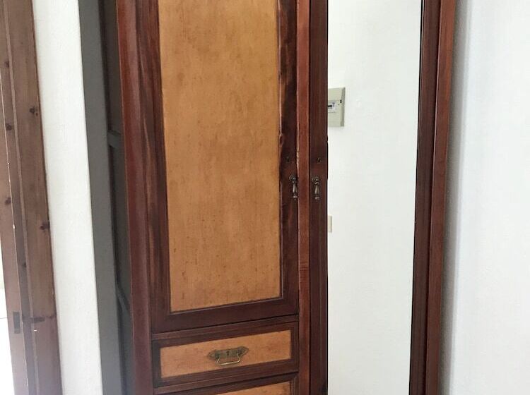 Номер Стандарт Трехместный, Su Meriagu