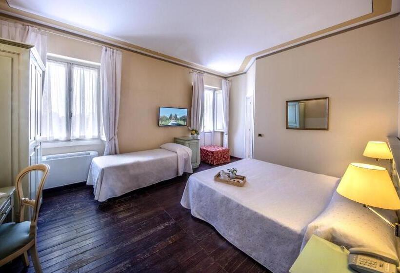 Номер Стандарт Трехместный, Villa Liberty
