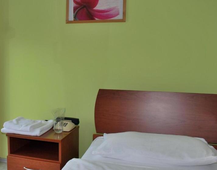 اتاق استاندارد سه نفره, Bed And Breakfast Kogoj