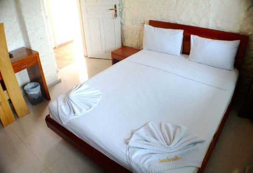Номер Superior, Montani Beach Resort Puerto Galera Powered By Cocotel