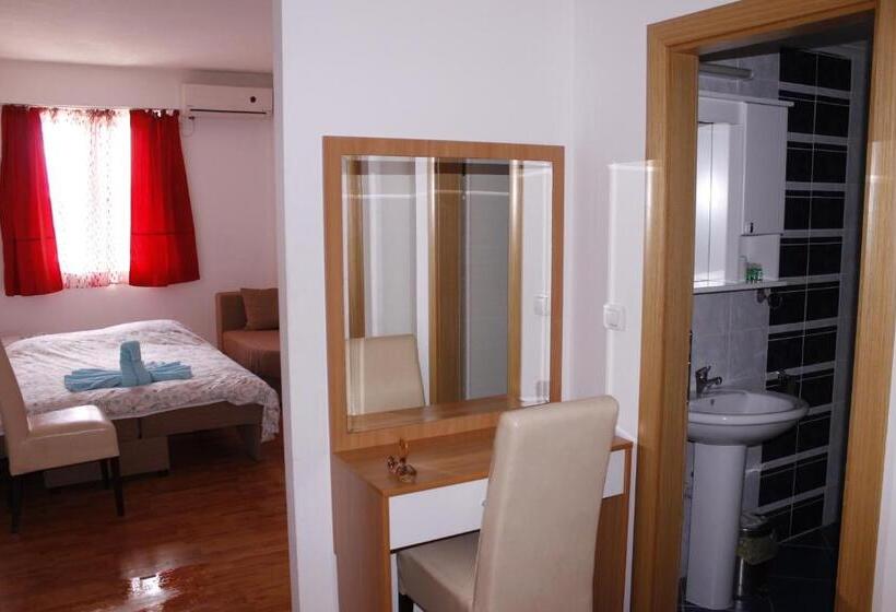 Апартаменты 1 Спальня, Villa Sparadise
