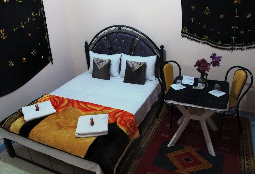 스탠다드 트리플 룸, Riad De Reve