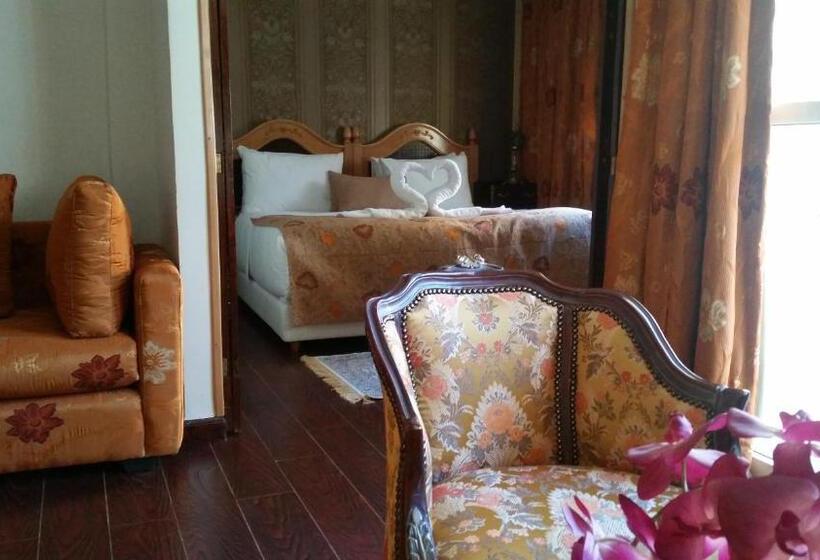 سوییت لوکس, Résidence Ifrane Palace