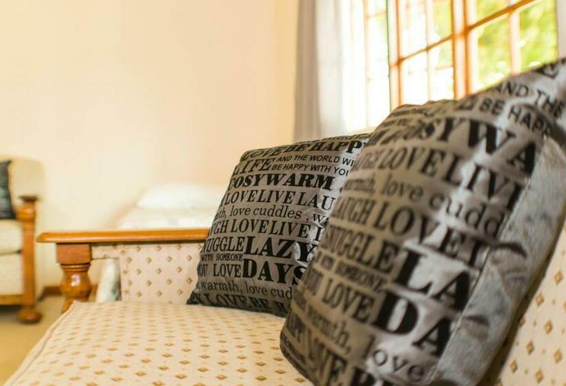 Хижина, Rosedale Organic Farm Bed & Breakfast