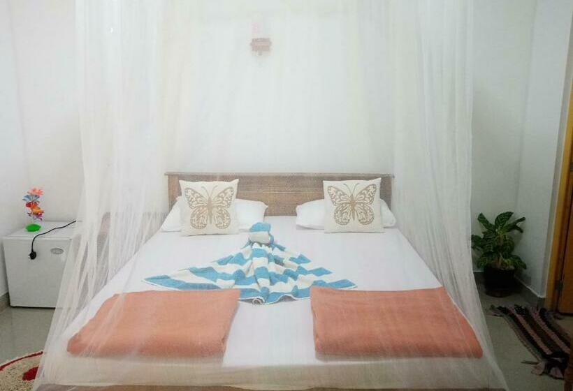 Deluxe Room, Littleadems View