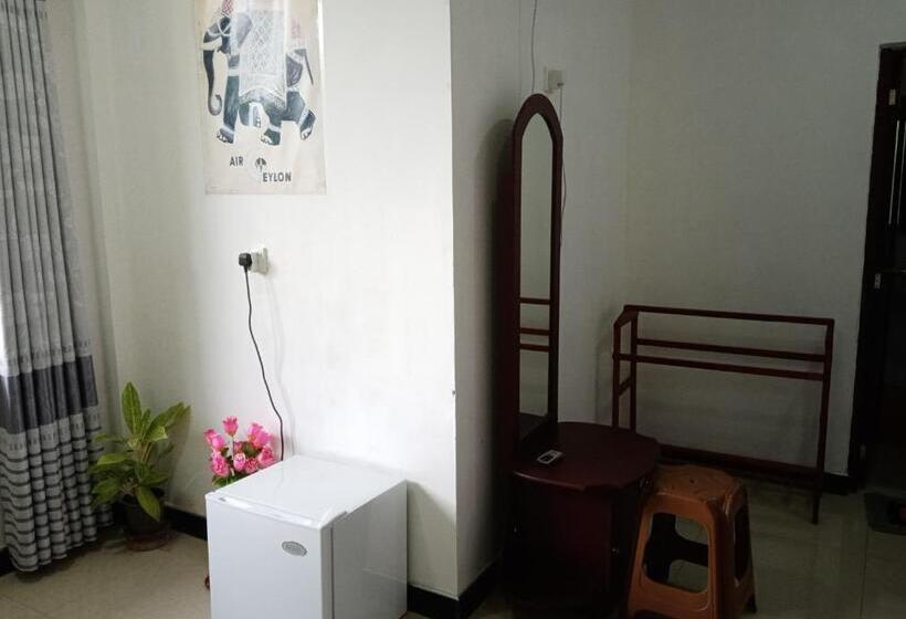 Standard Triple Room, Littleadems View