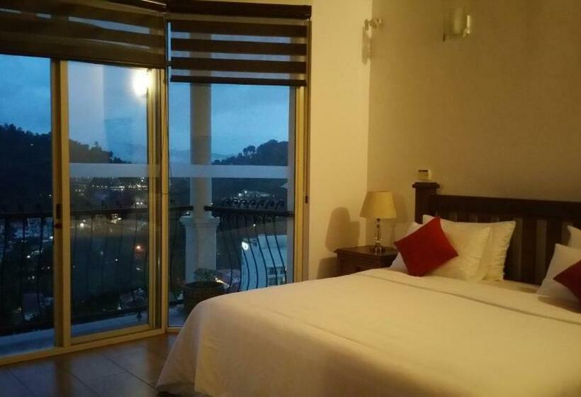 バルコニー付きデラックスルーム, 36 Bed & Breakfast