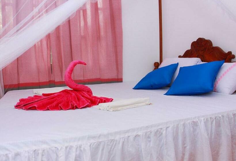 Standard Room, Moon Glow Guest