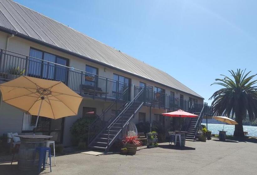 Апартаменты 2 Спальни, Akaroa Waterfront Motels