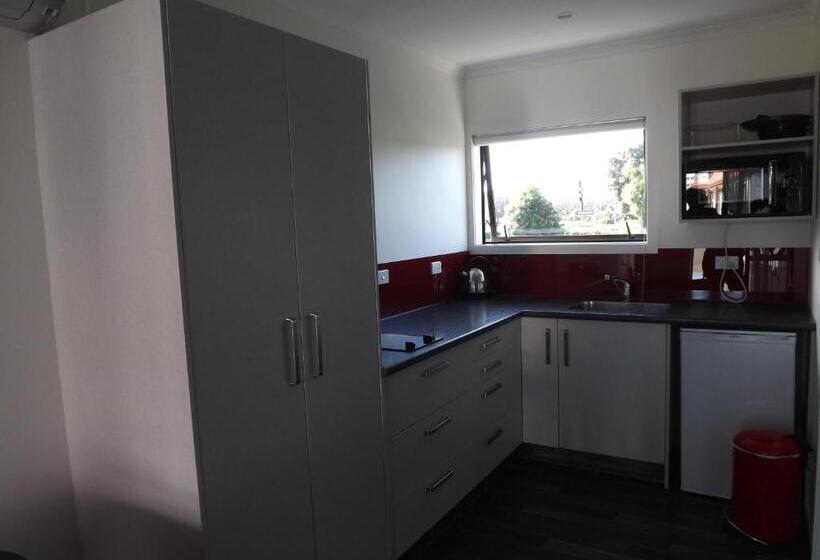 Студия Superior, Gateway Motor Lodge  Wanganui