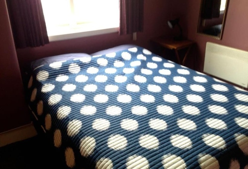 스탠다드 룸 공동 욕실, Stafford Gables Hostel