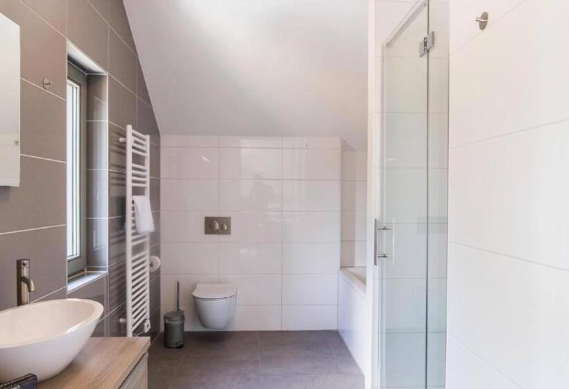 带1个卧室和海景的豪华别墅, Dormio Resort Maastricht