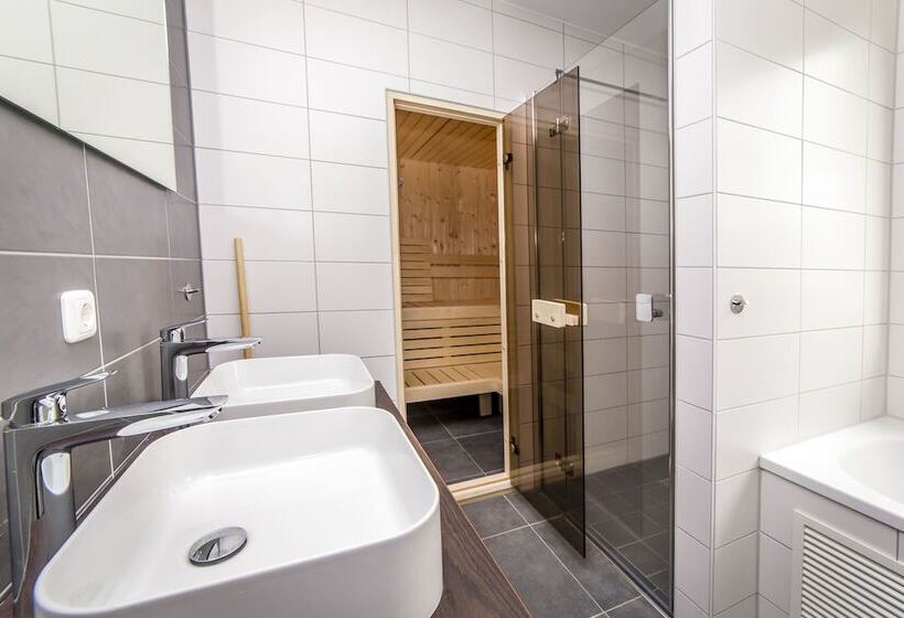 4间卧室的房子, Dormio Resort Maastricht