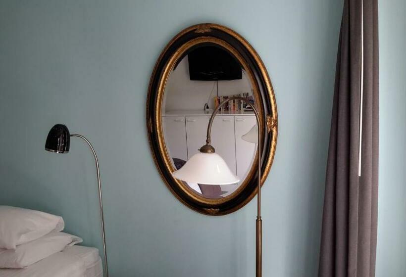 Standard Room, Bed & Breakfast Westviolet