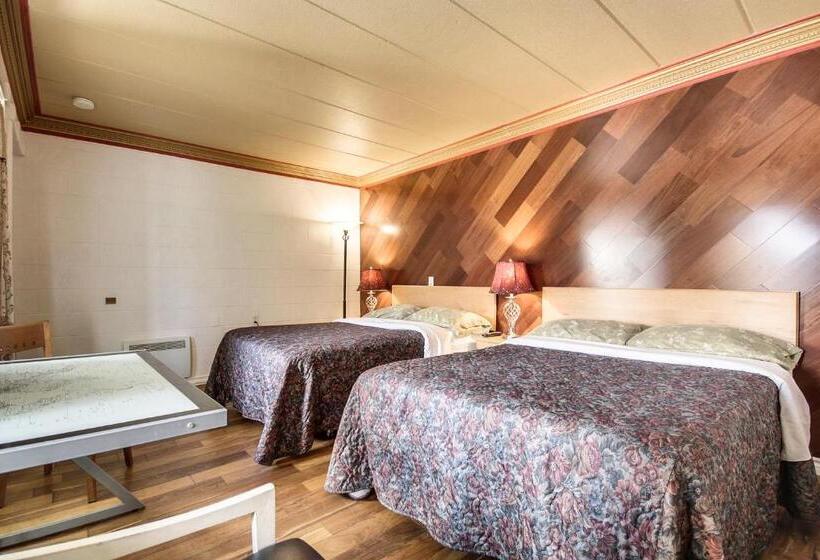 Номер Стандарт 2 Двуспальные Кровати, Motel Bellefeuille