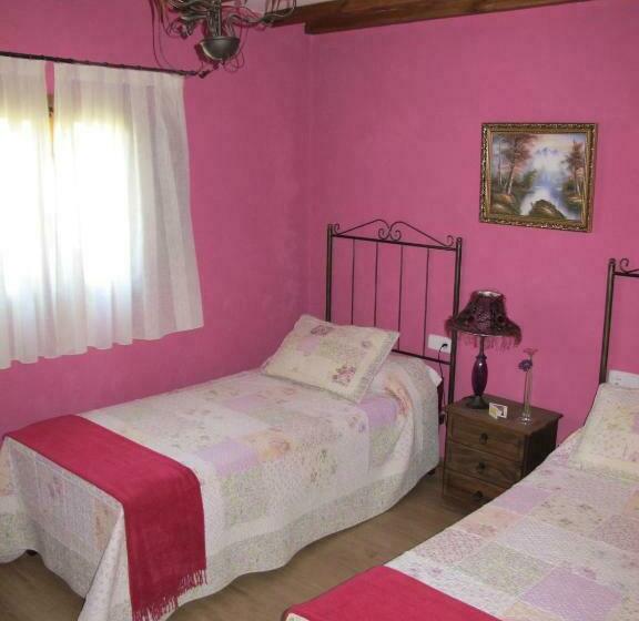 Номер Стандарт, Albergue San Pelayo