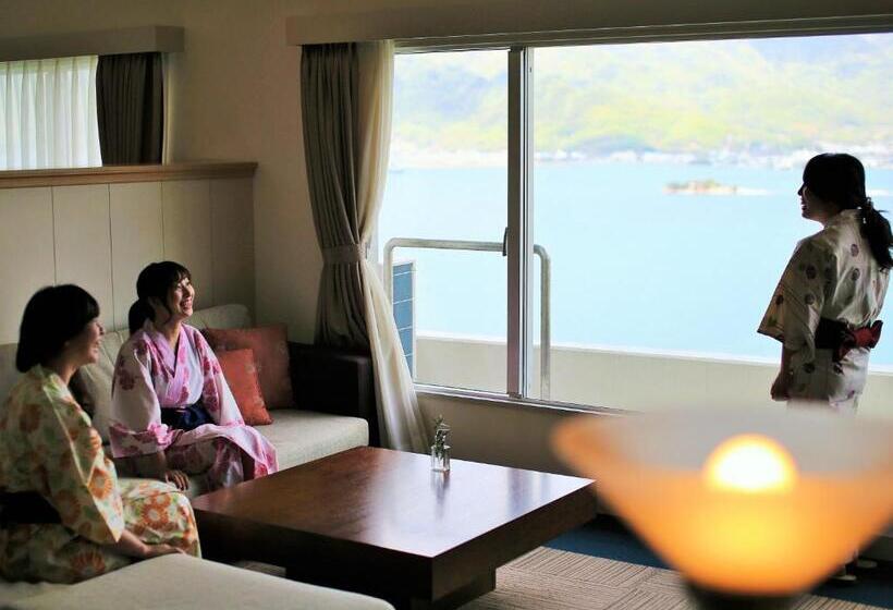 سوئیت رویال, Bay Resort Hotel Shodoshima