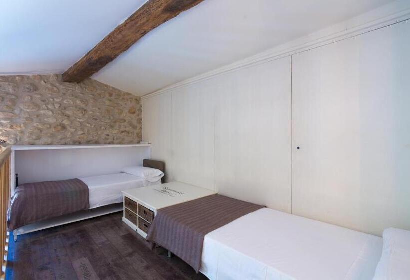 Семейный Номер, Can Clotas Hotel Masia