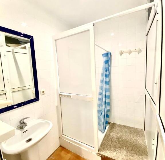 Четырехместный Номер Стандарт, Hostel Albergue Paradiso