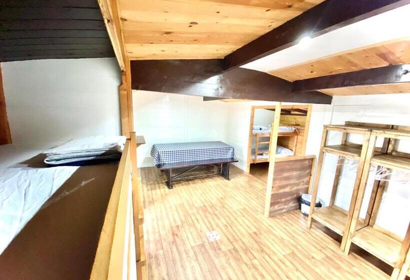 Семейный Номер Совместный Санузел, Hostel Albergue Paradiso