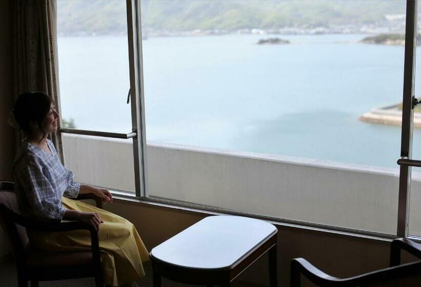 اتاق استاندارد سه نفره, Bay Resort Hotel Shodoshima