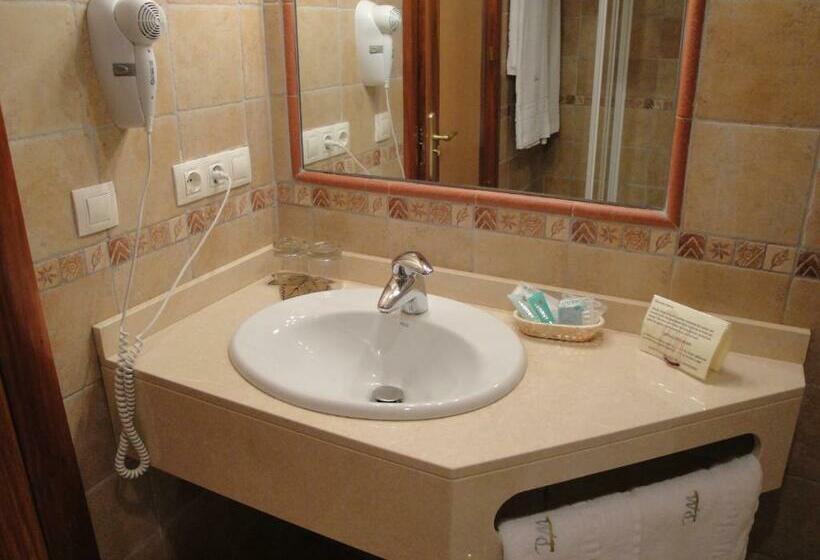 スタンダードルーム, Prado De Las Merinas