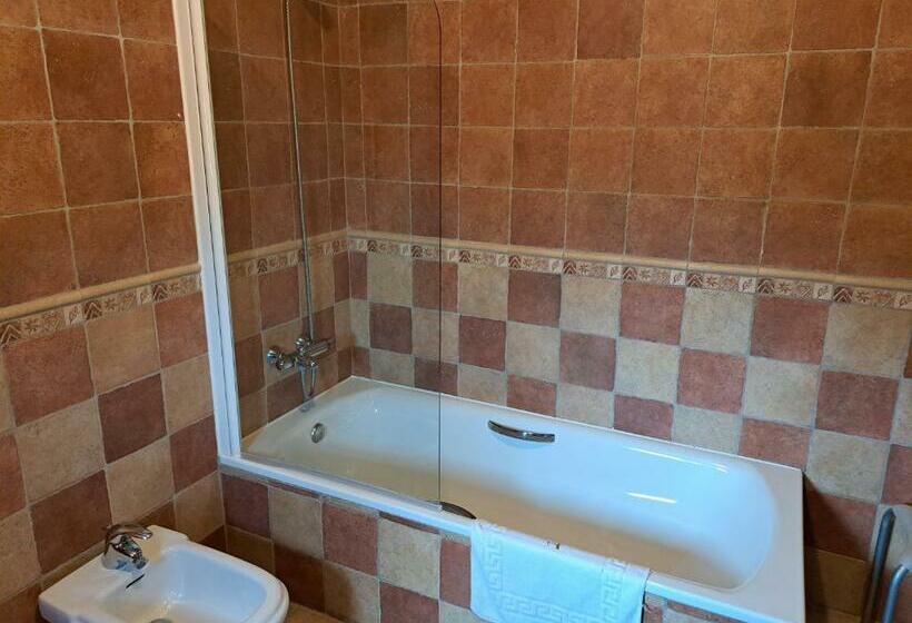 スタンダードルーム, Prado De Las Merinas