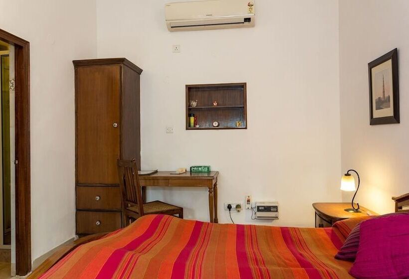 اتاق استاندارد, Eleven Bed & Breakfast