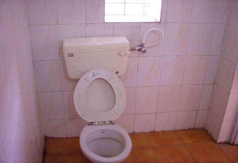 غرفة ديلوكس, Grand Barrack
