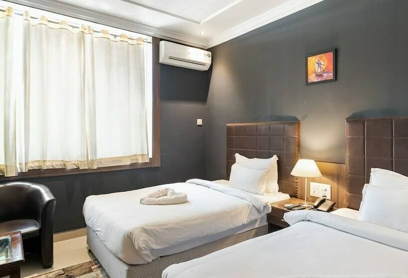 اتاق لوکس, Niranjana Hotel Bodhgaya